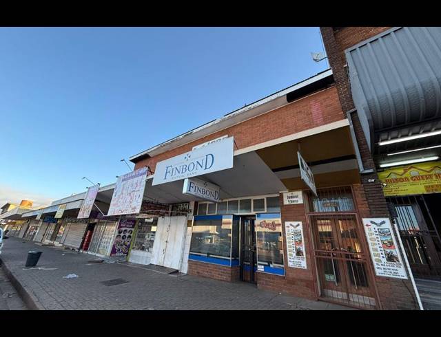 636M² RETAIL FOR SALE IN MOKOPANE CENTRAL